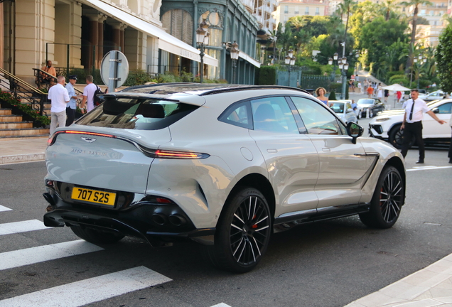 Aston Martin DBX707
