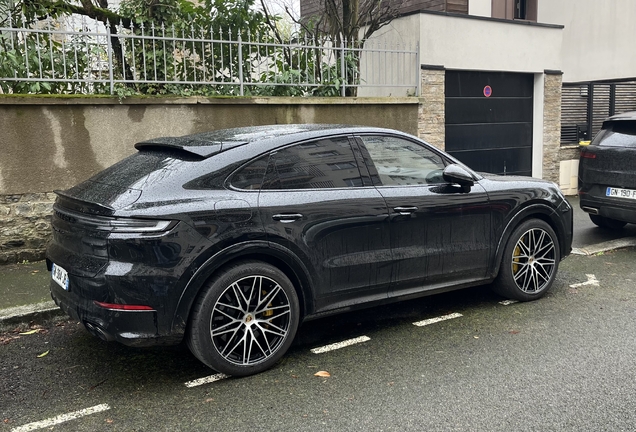 Porsche Cayenne Coupé Turbo E-Hybrid