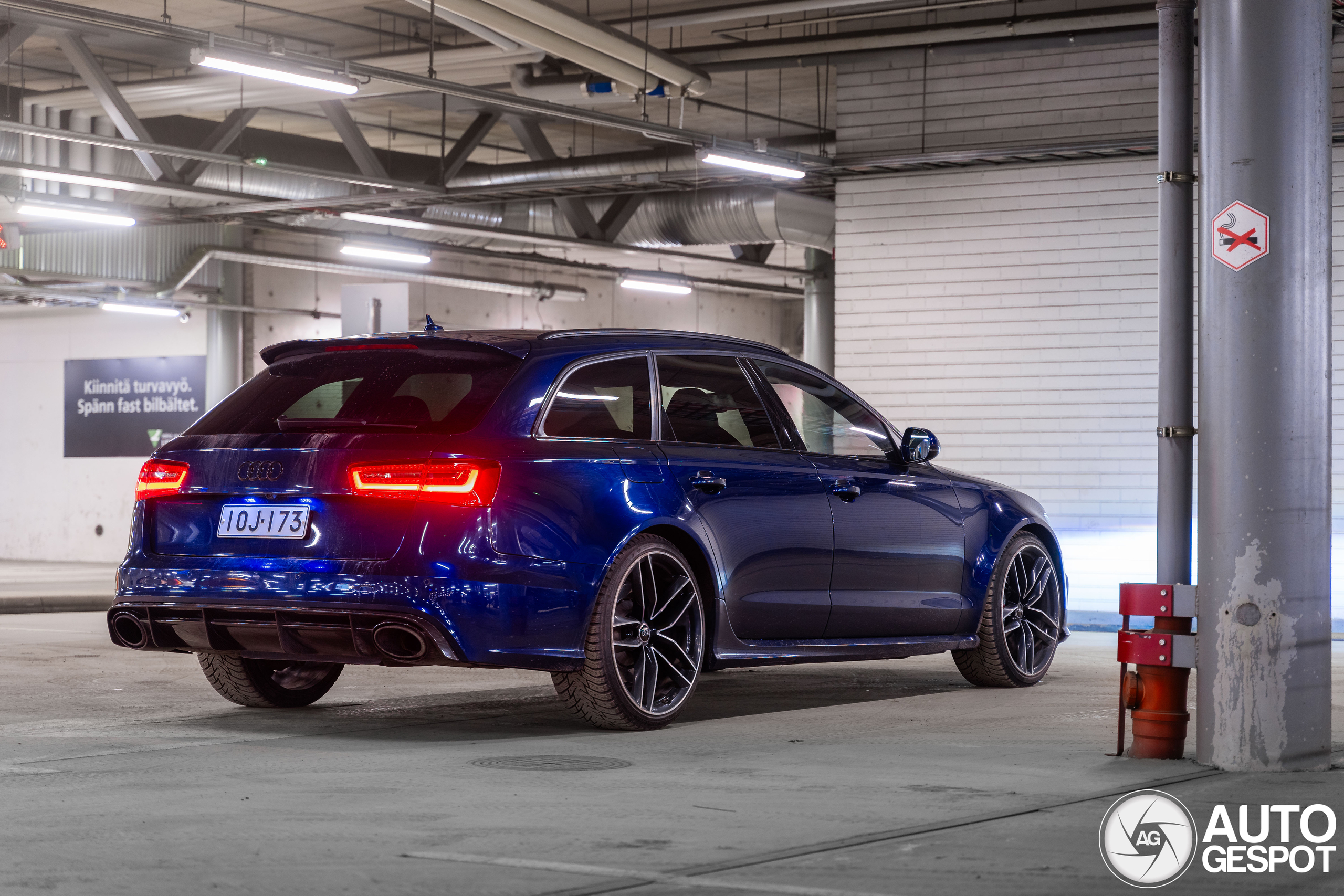 Audi RS6 Avant C7