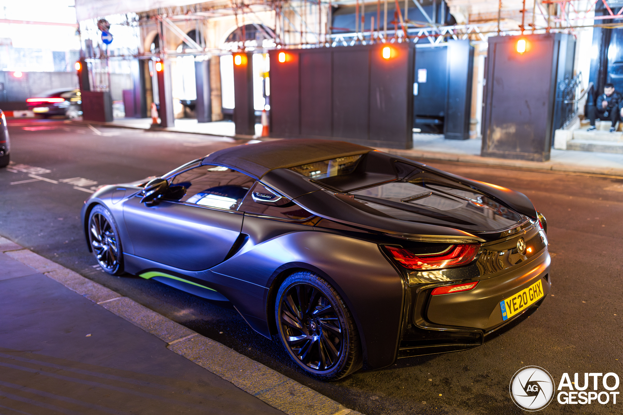 BMW i8 Roadster