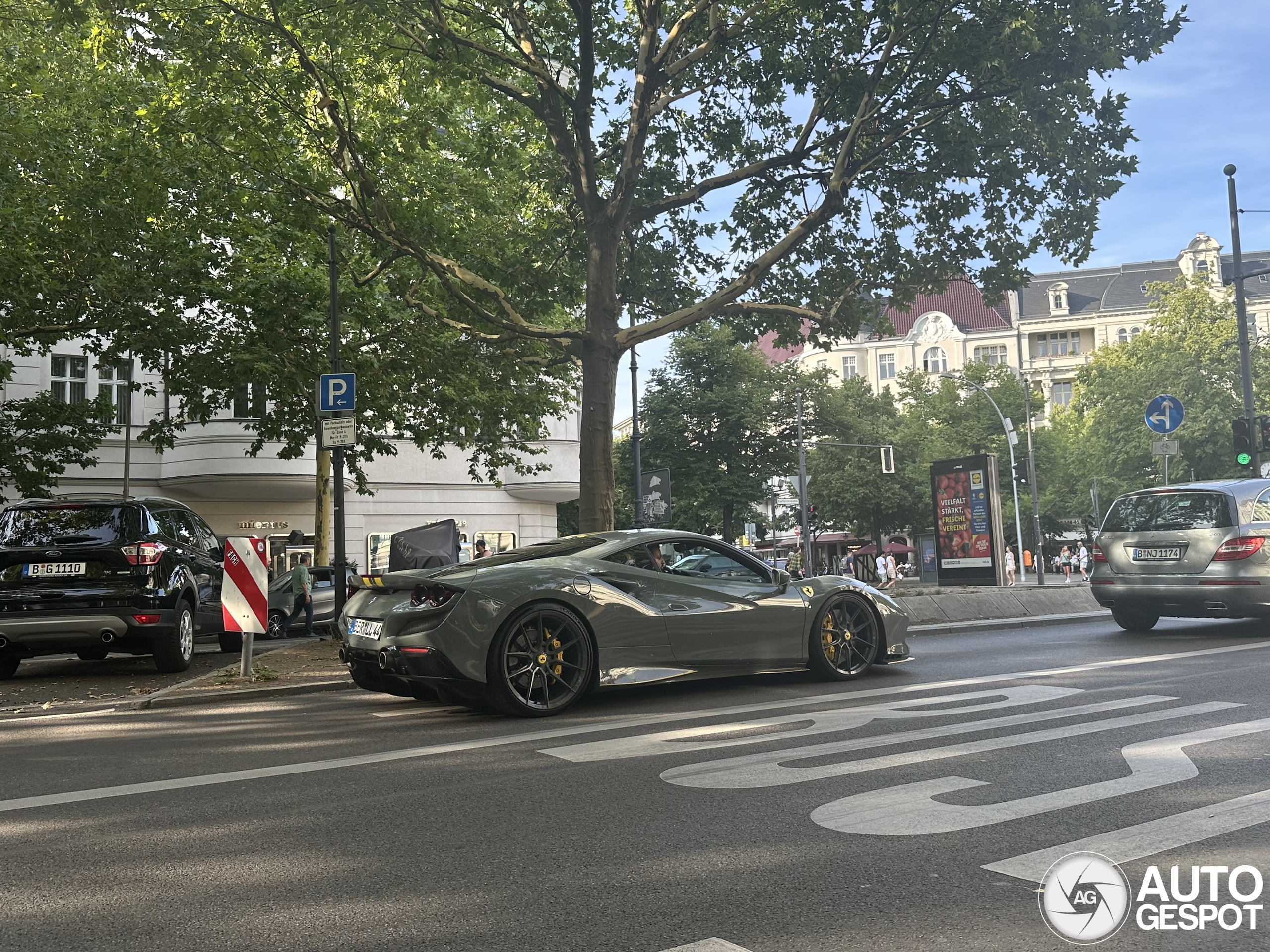 Ferrari F8 Tributo