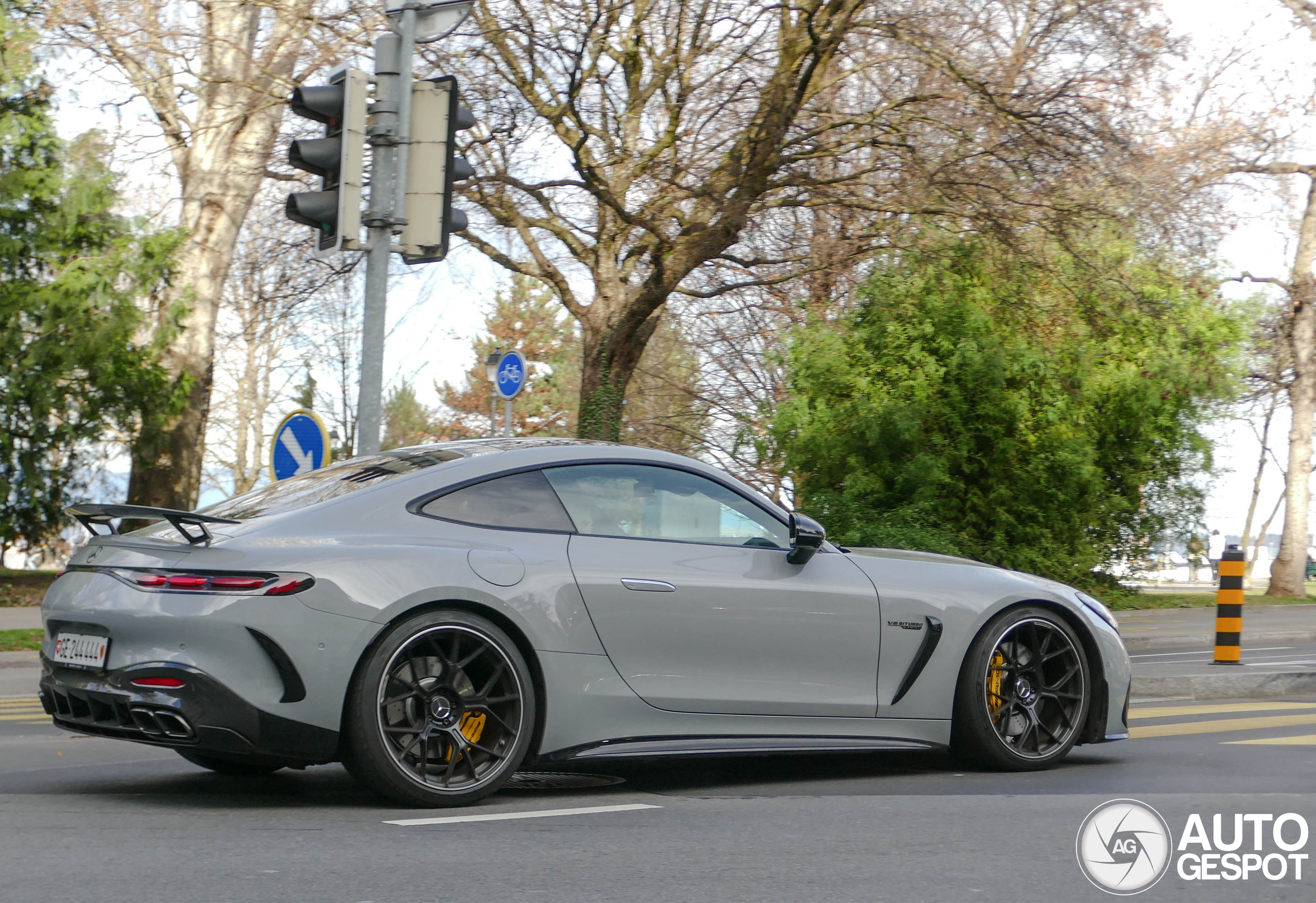 Kan de nieuwe Mercedes-AMG GT 63 jou al een beetje bekoren?
