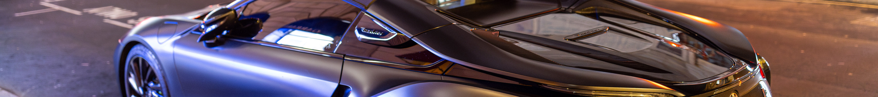 BMW i8 Roadster