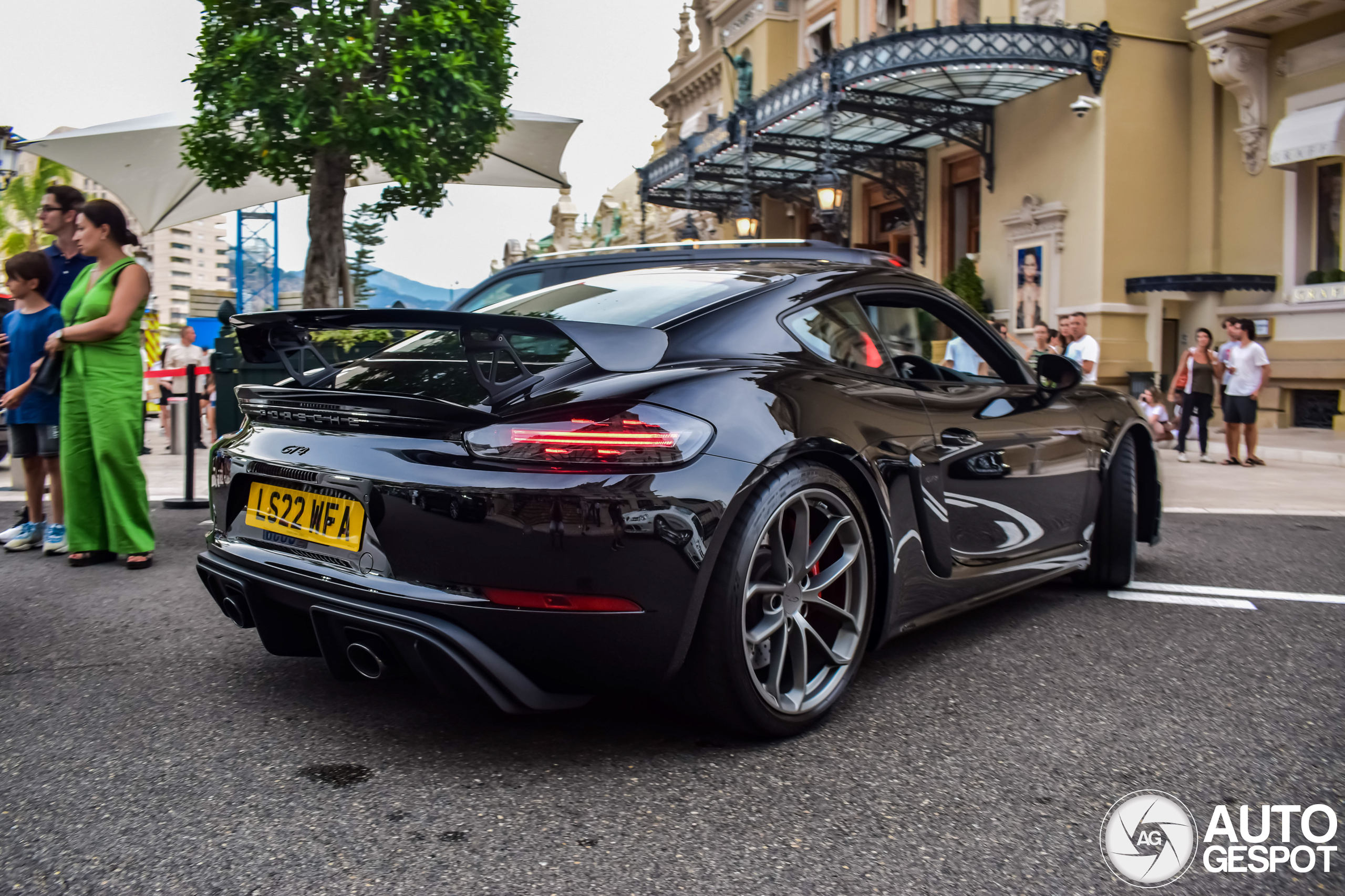 Porsche 718 Cayman GT4
