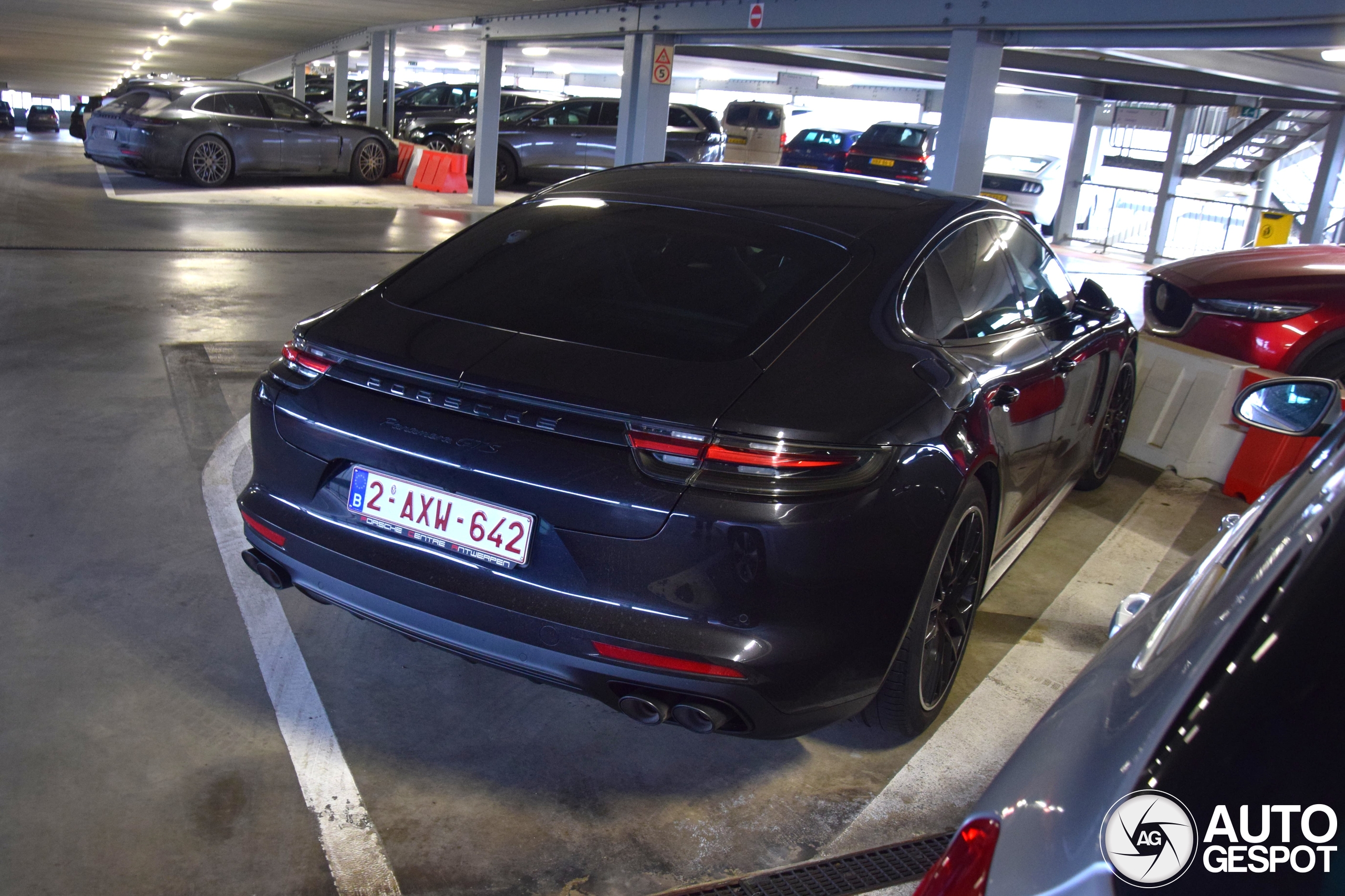 Porsche 971 Panamera GTS MkI
