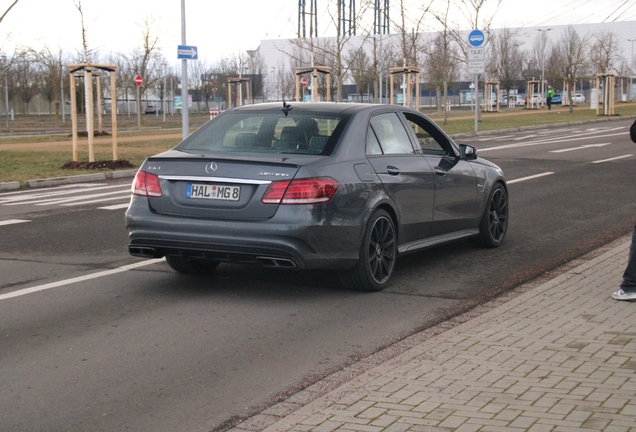 Mercedes-Benz E 63 AMG S W212