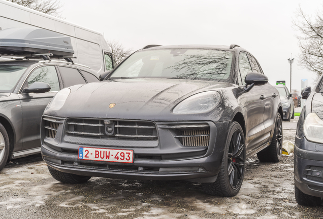 Porsche 95B Macan GTS MkIII