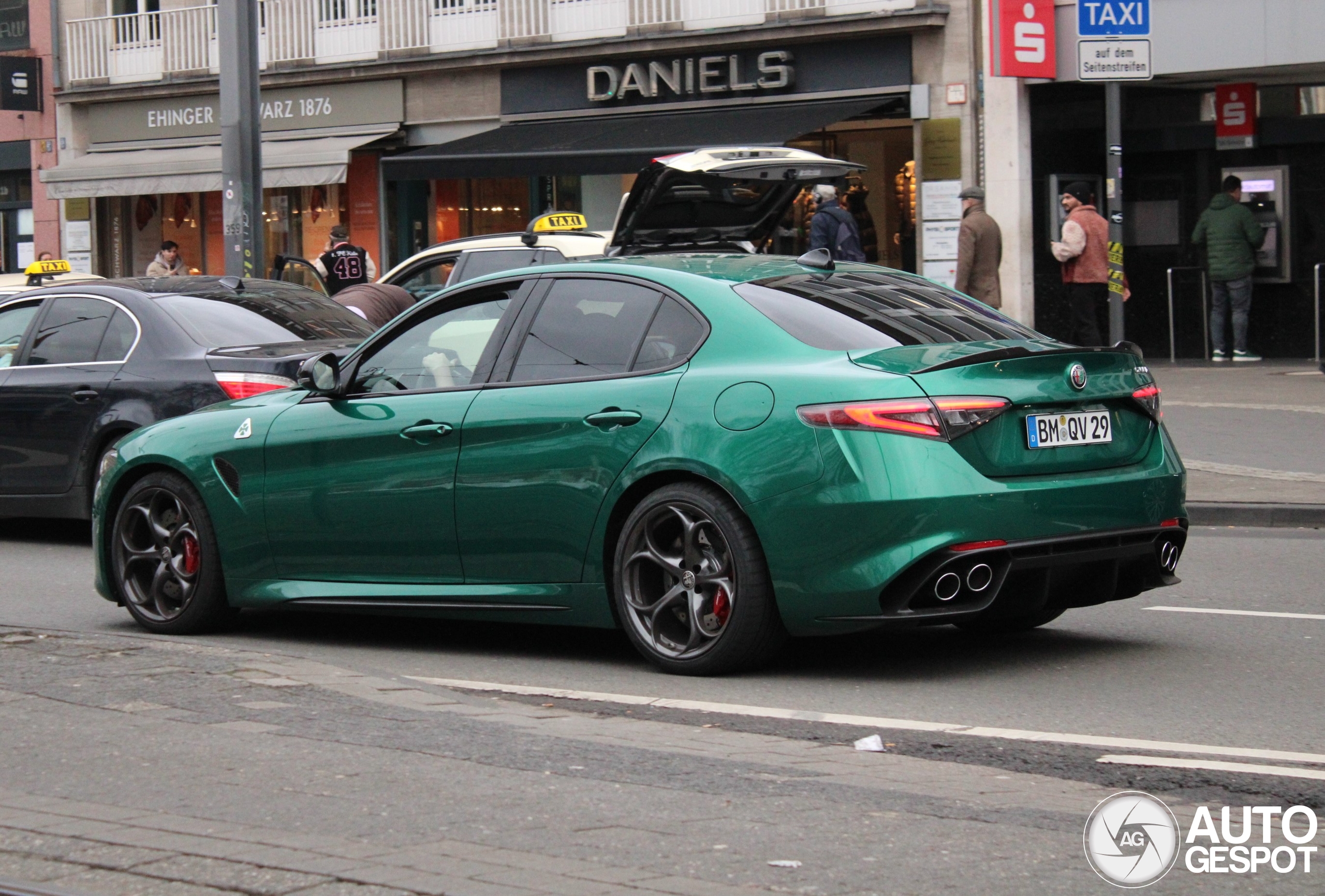 Alfa Romeo Giulia Quadrifoglio 2023