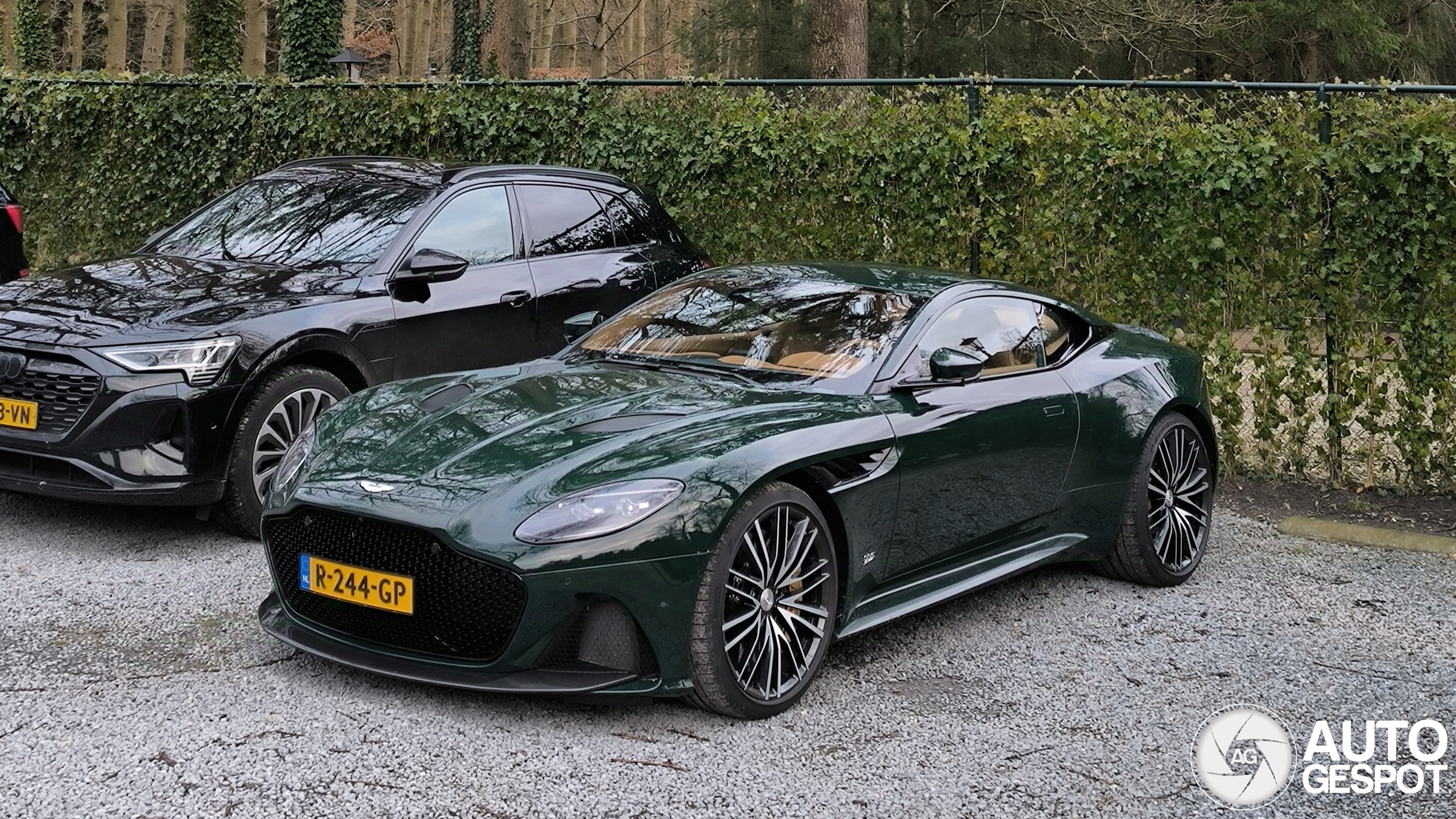 Aston Martin DBS Superleggera