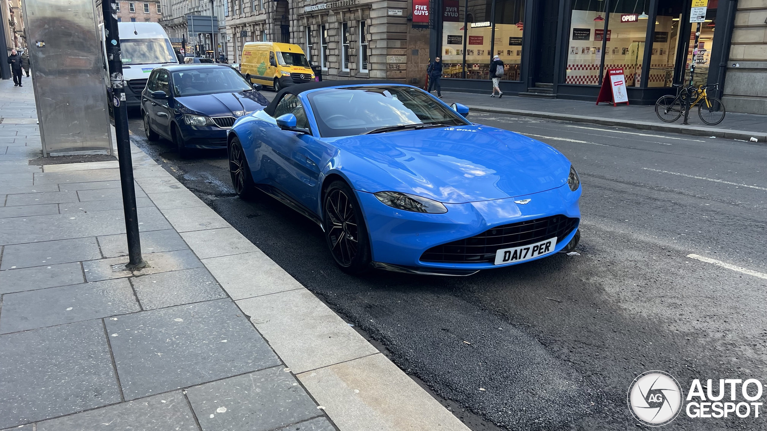 Aston Martin V8 Vantage Roadster 2020