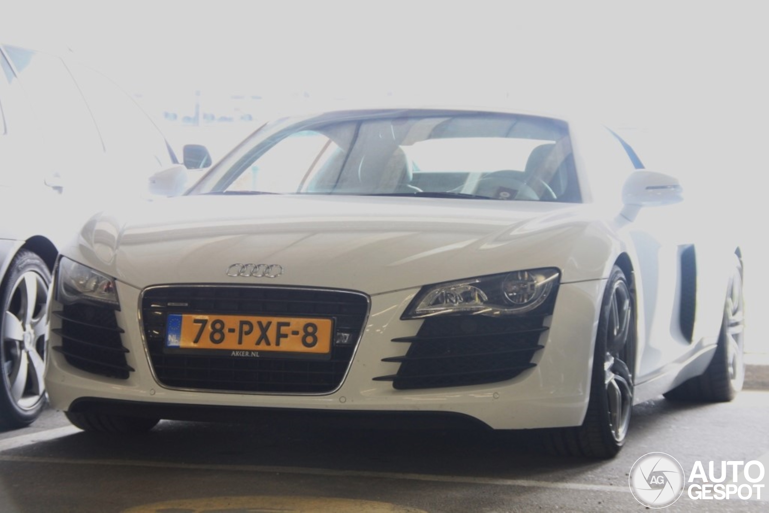 Audi R8