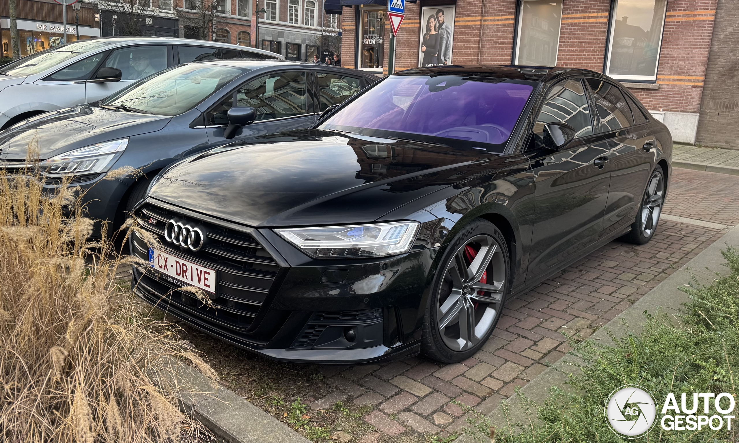 Audi S8 D5