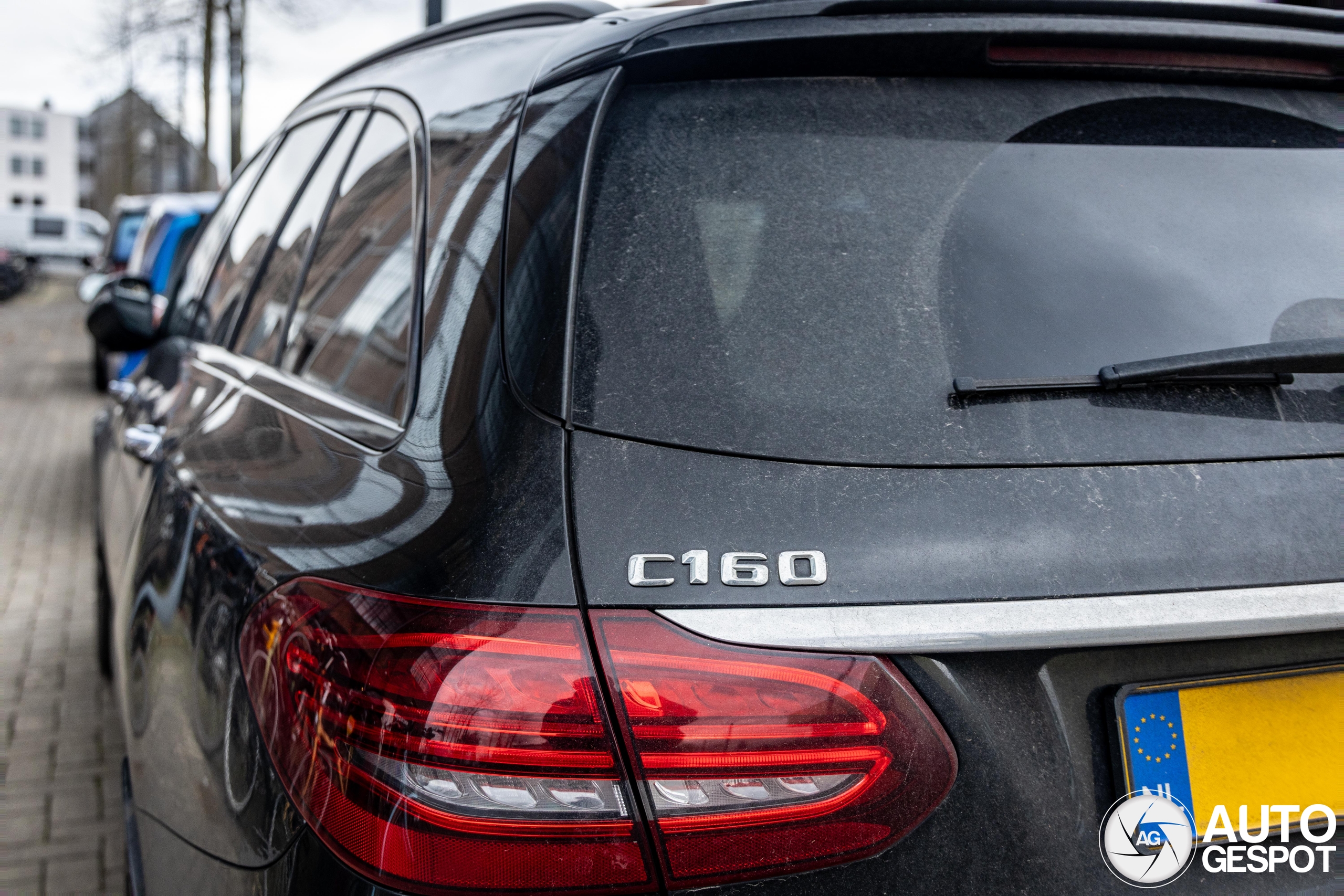 Mercedes-AMG C 63 minder incognito dan gehoopt