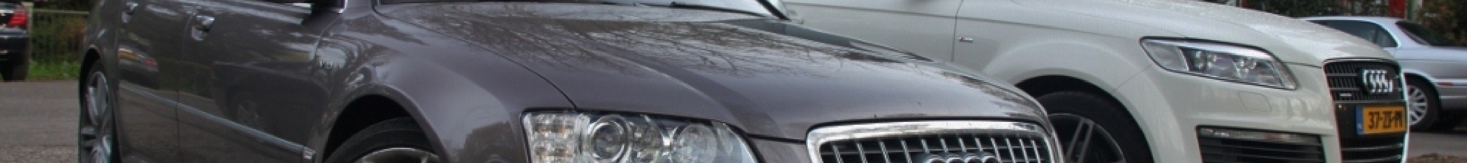 Audi S8 D3