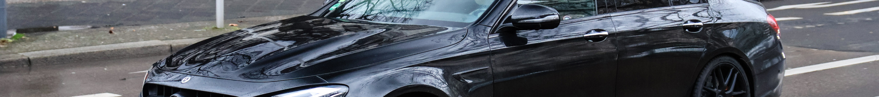 Mercedes-AMG E 63 S W213