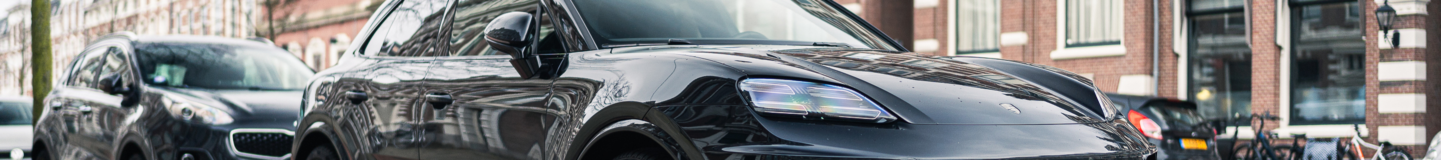 Porsche Macan EV Turbo