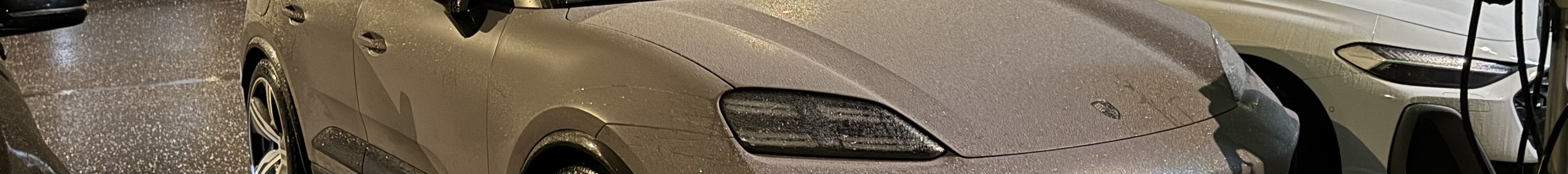 Porsche Macan EV Turbo