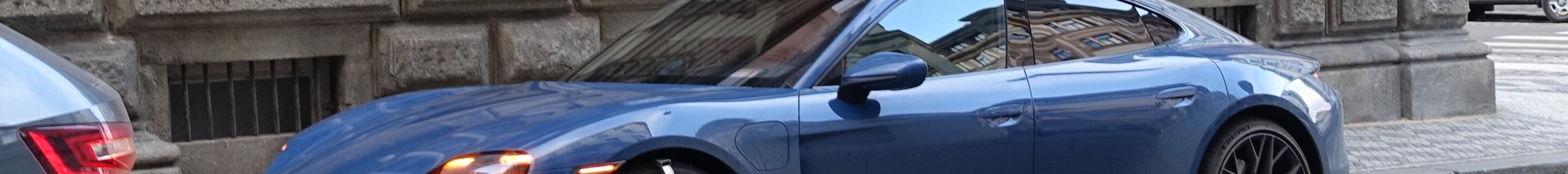 Porsche Taycan Turbo