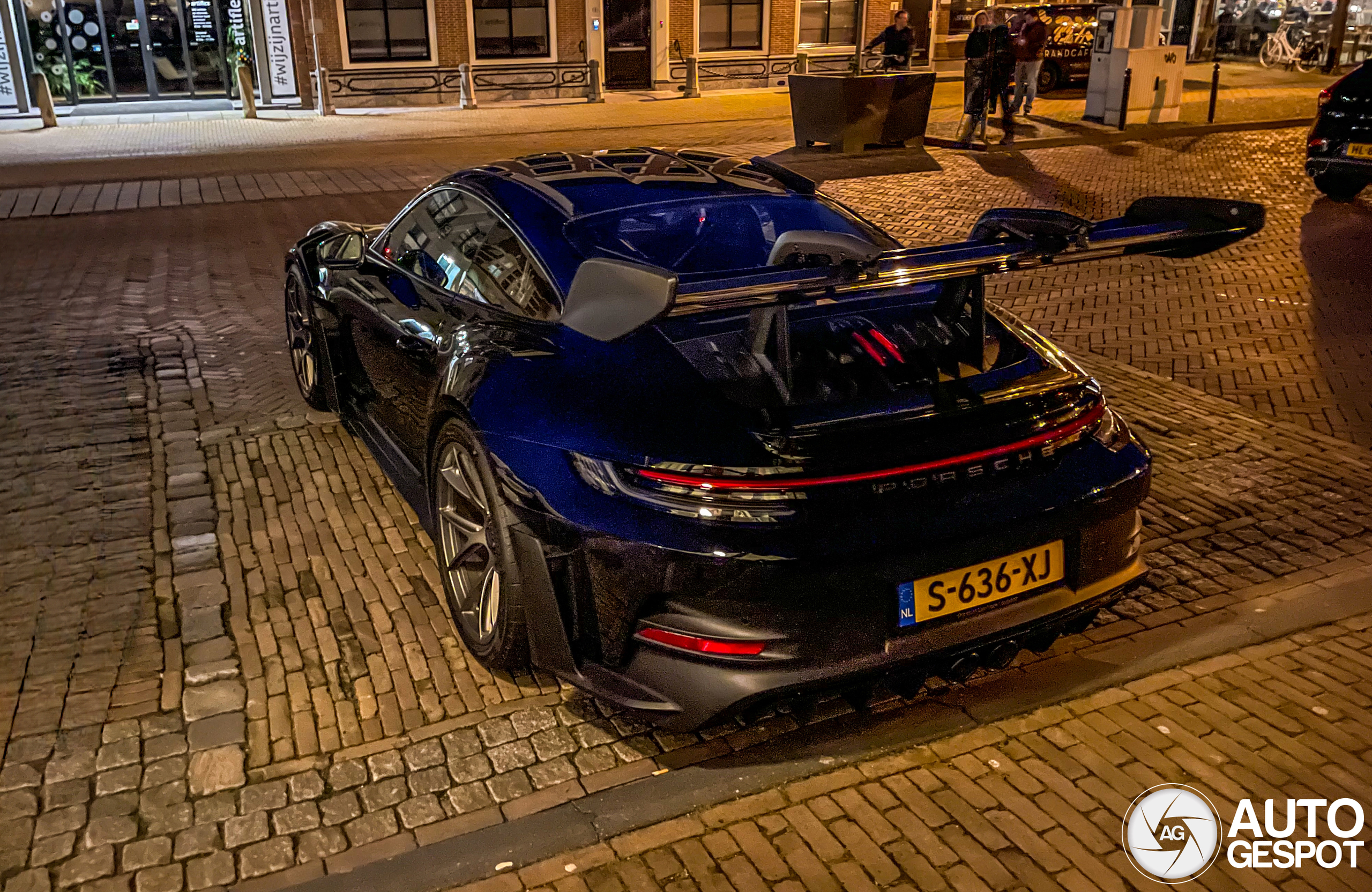 Porsche 992 GT3 RS Weissach Package