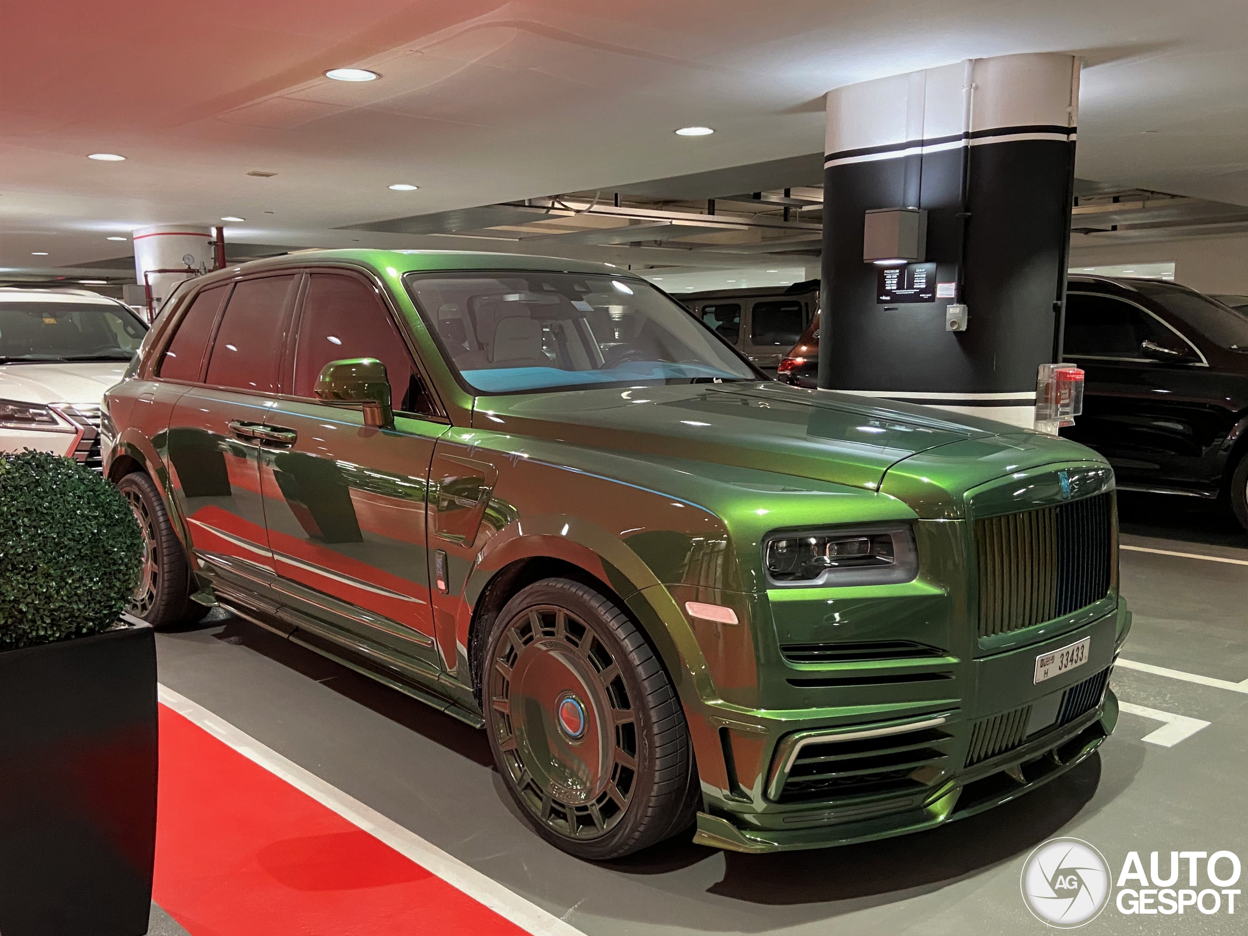 Rolls-Royce Cullinan Mansory Wide Body