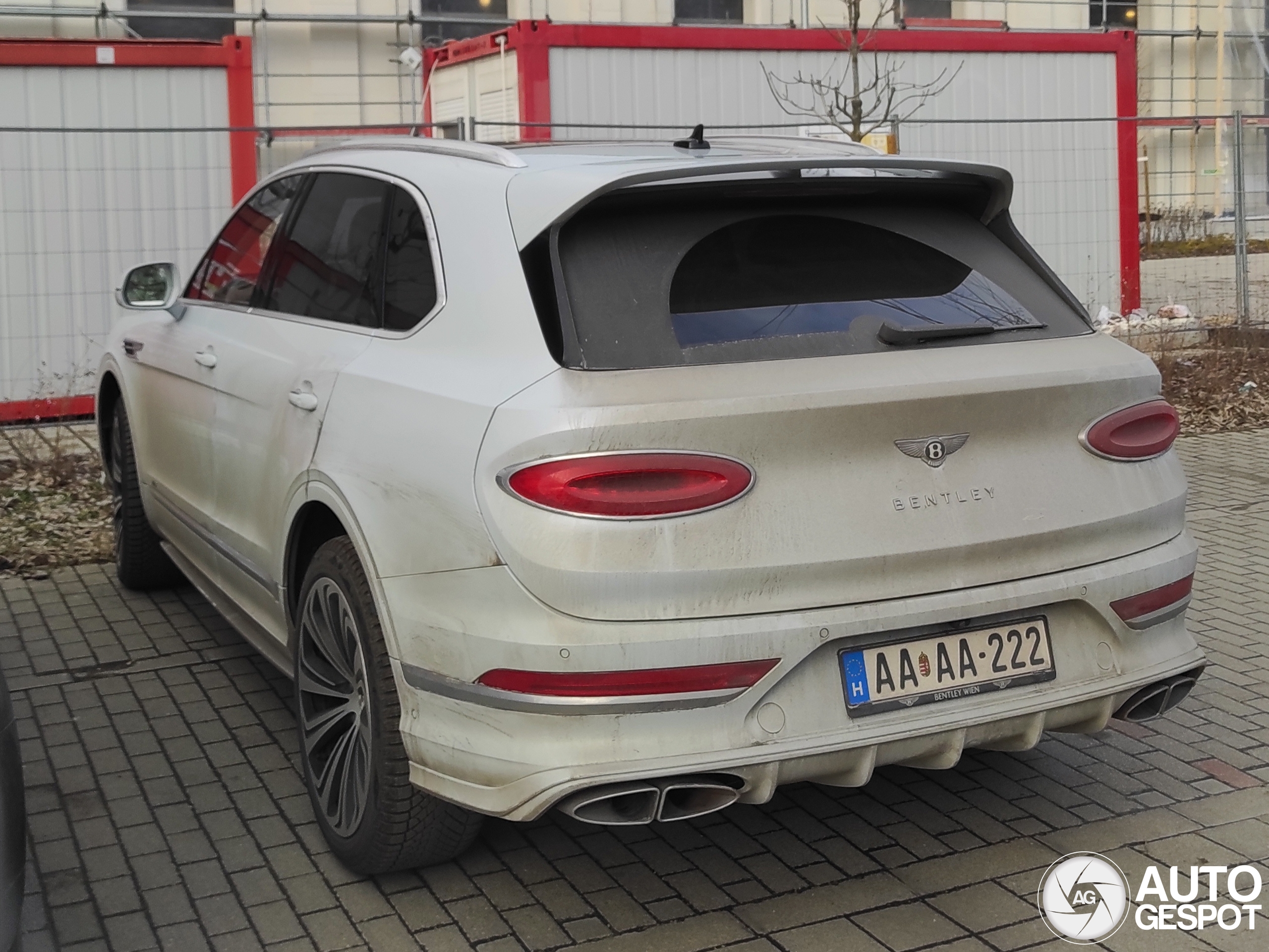 Bentley Bentayga V8 2021