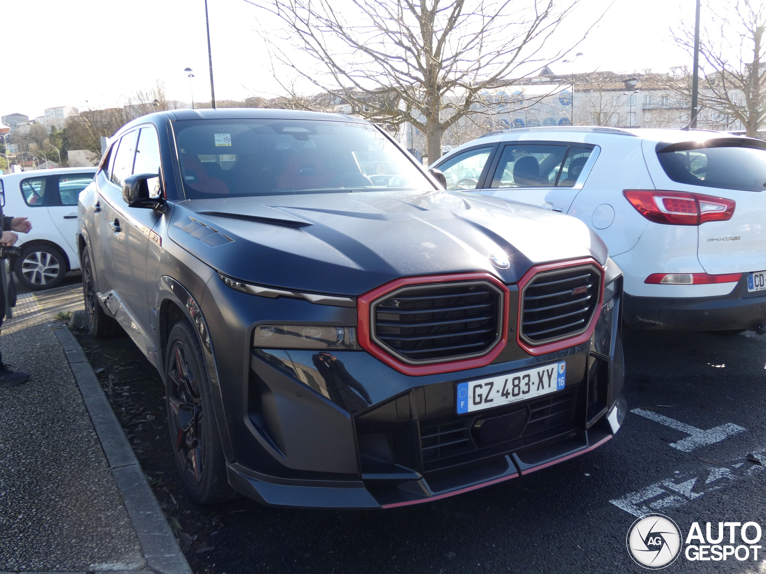 BMW XM G09 Label Red Larte Design