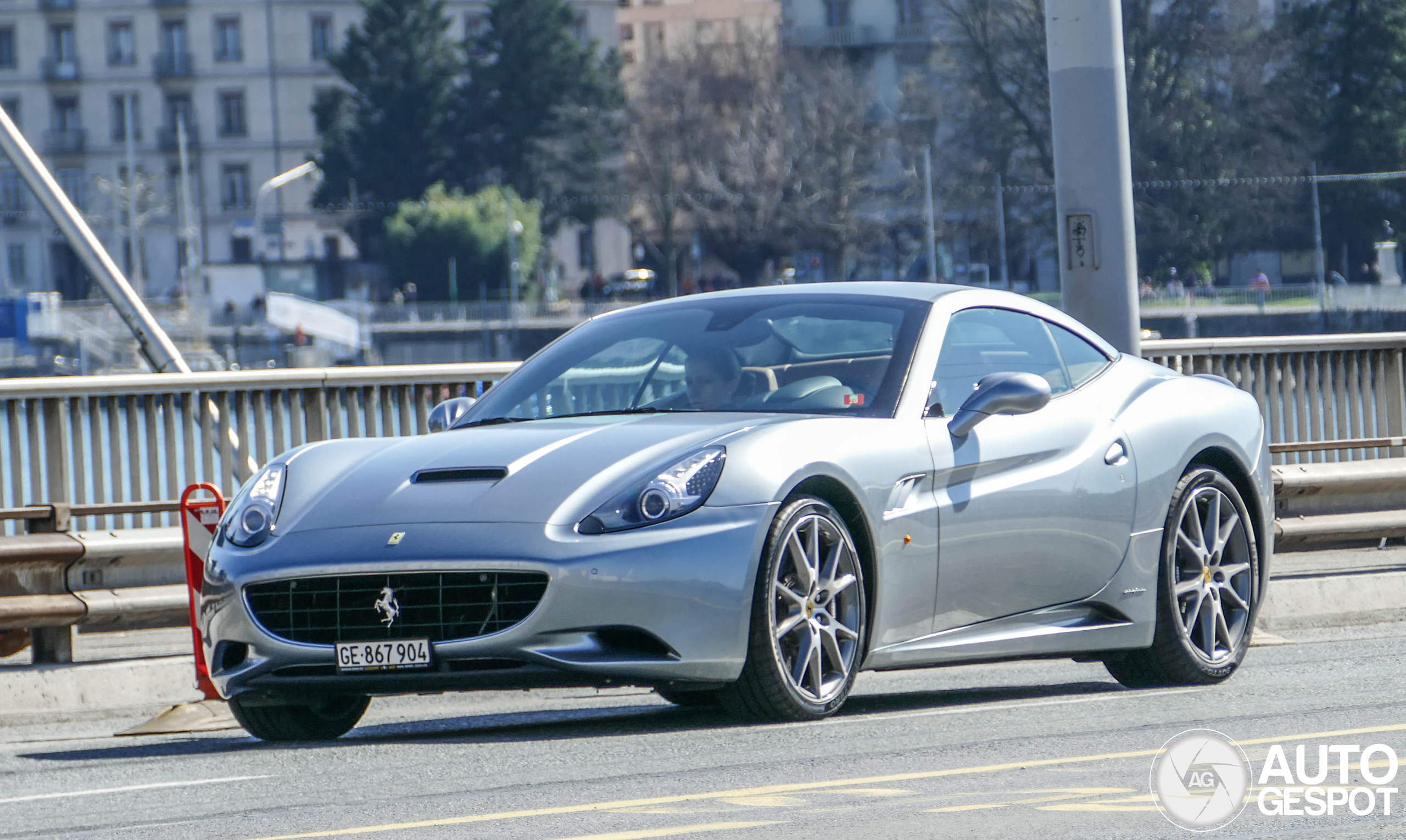 Ferrari California