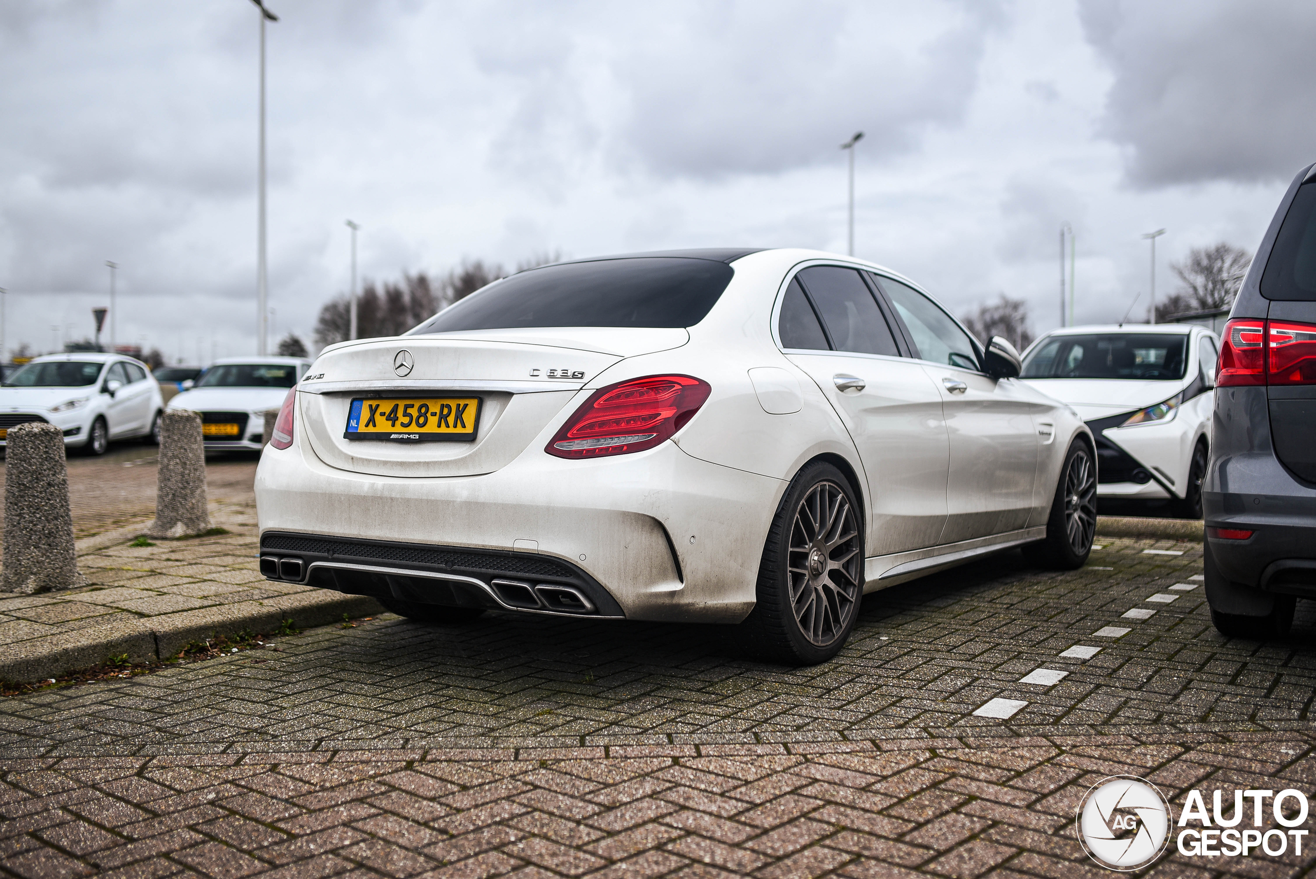 Mercedes-AMG C 63 S W205