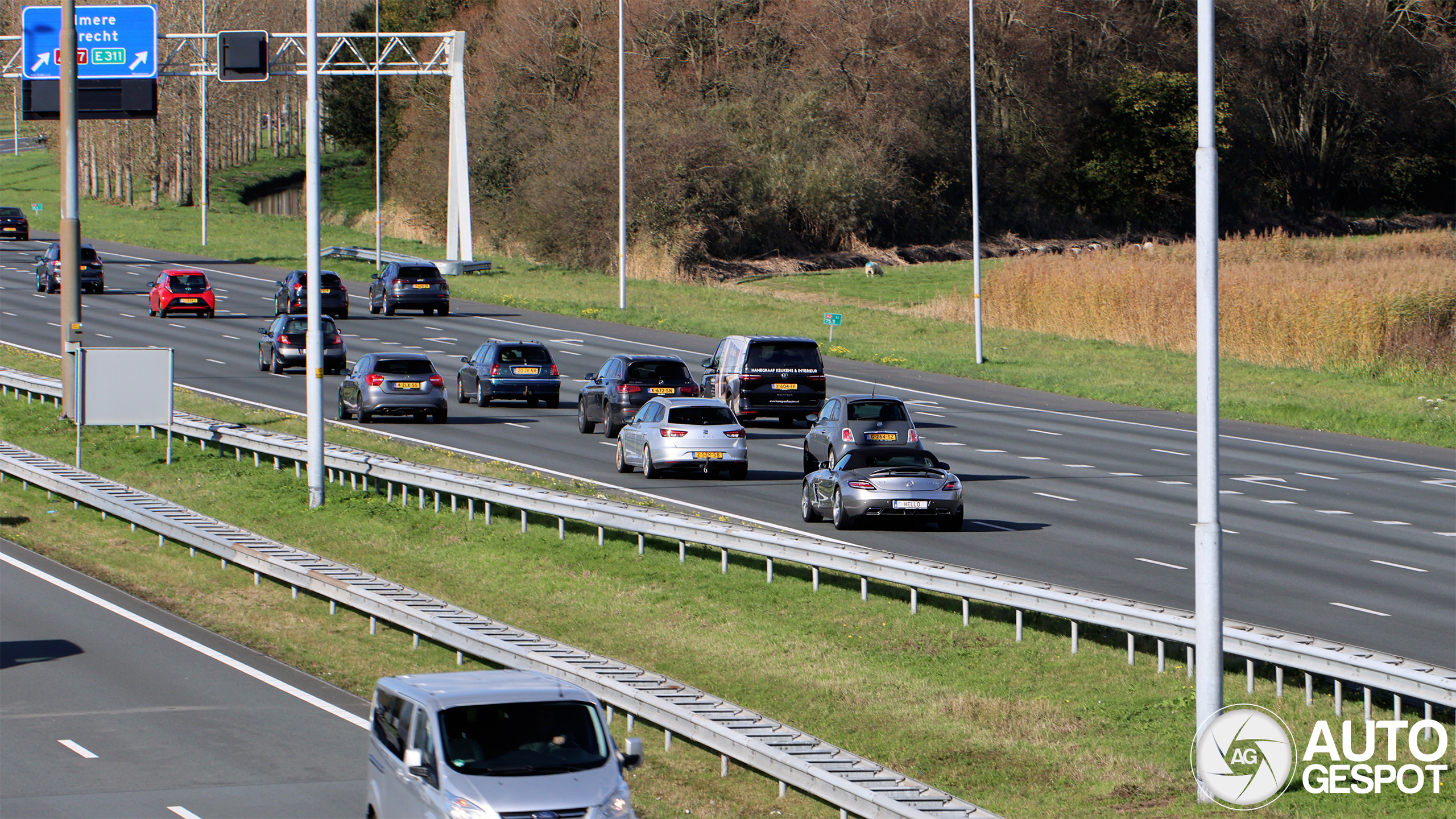 Mercedes-Benz SLS AMG Roadster