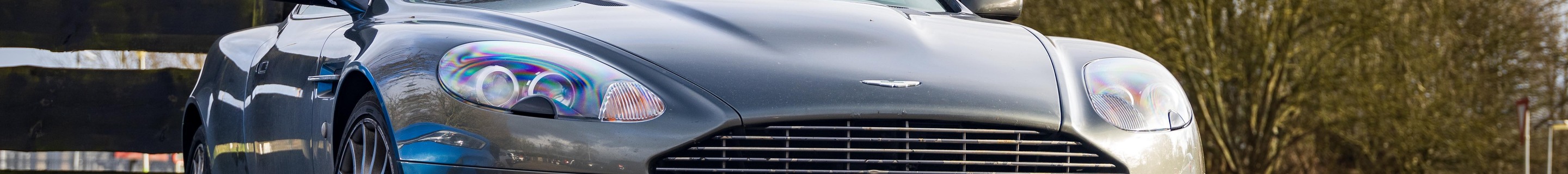 Aston Martin DB9