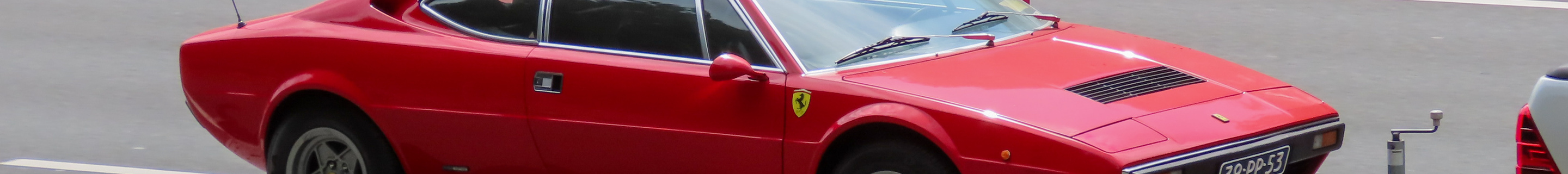 Ferrari Dino 308 GT4 2+2