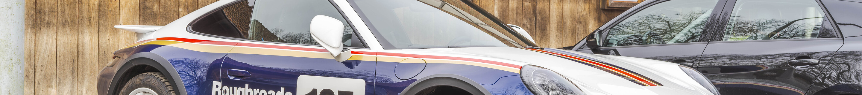 Porsche 992 Dakar