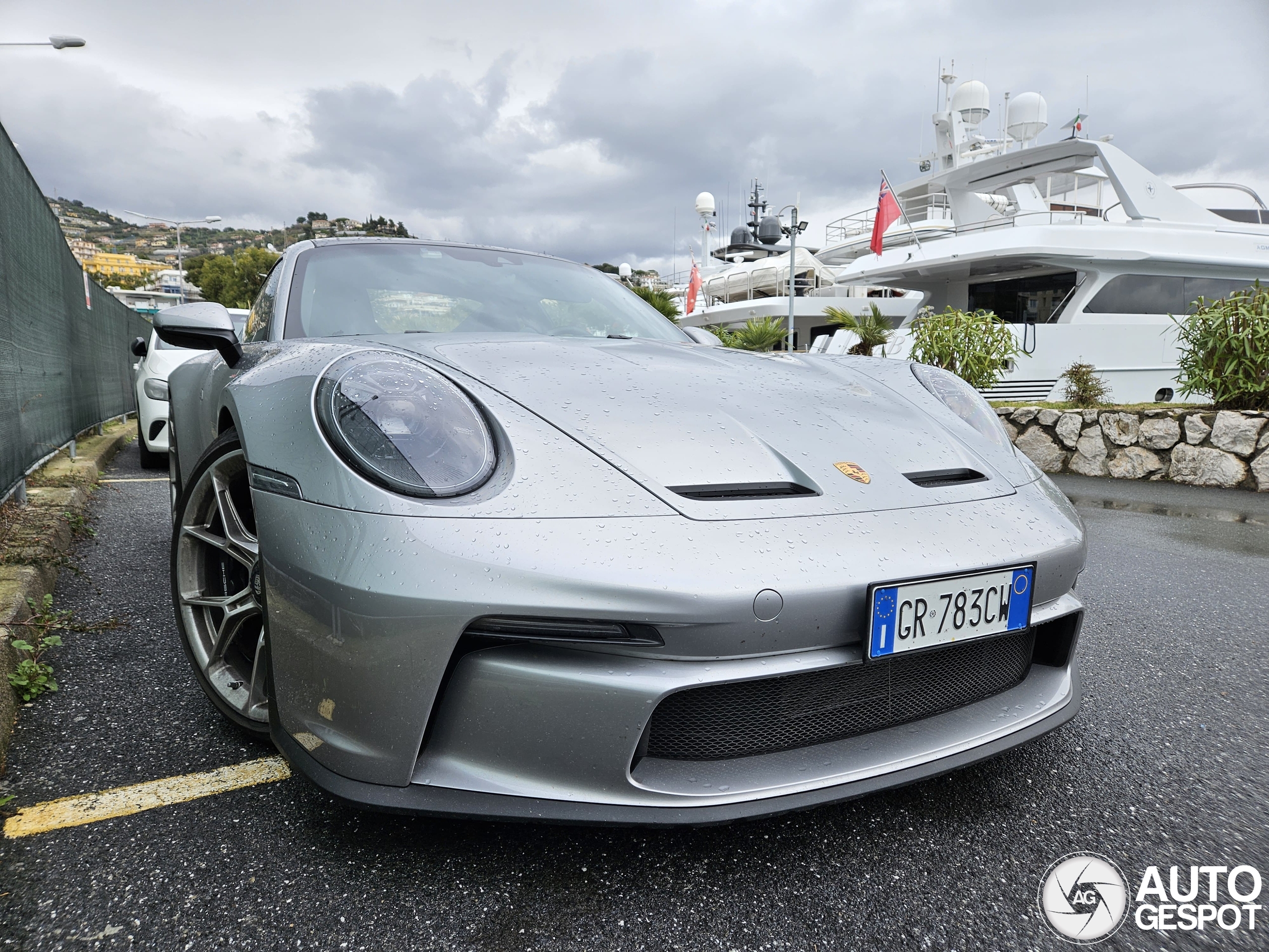 Porsche 992 GT3 Touring