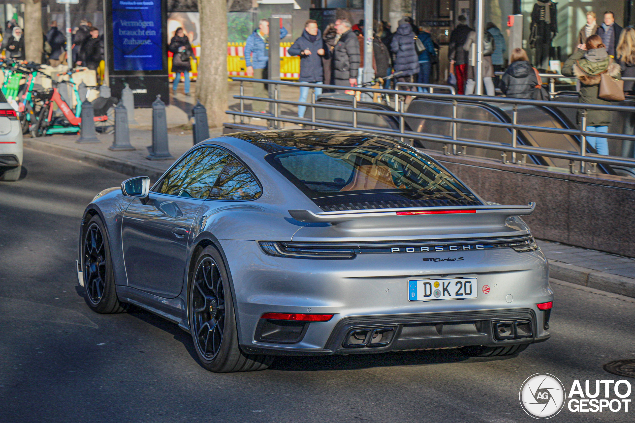 Porsche 992 Turbo S