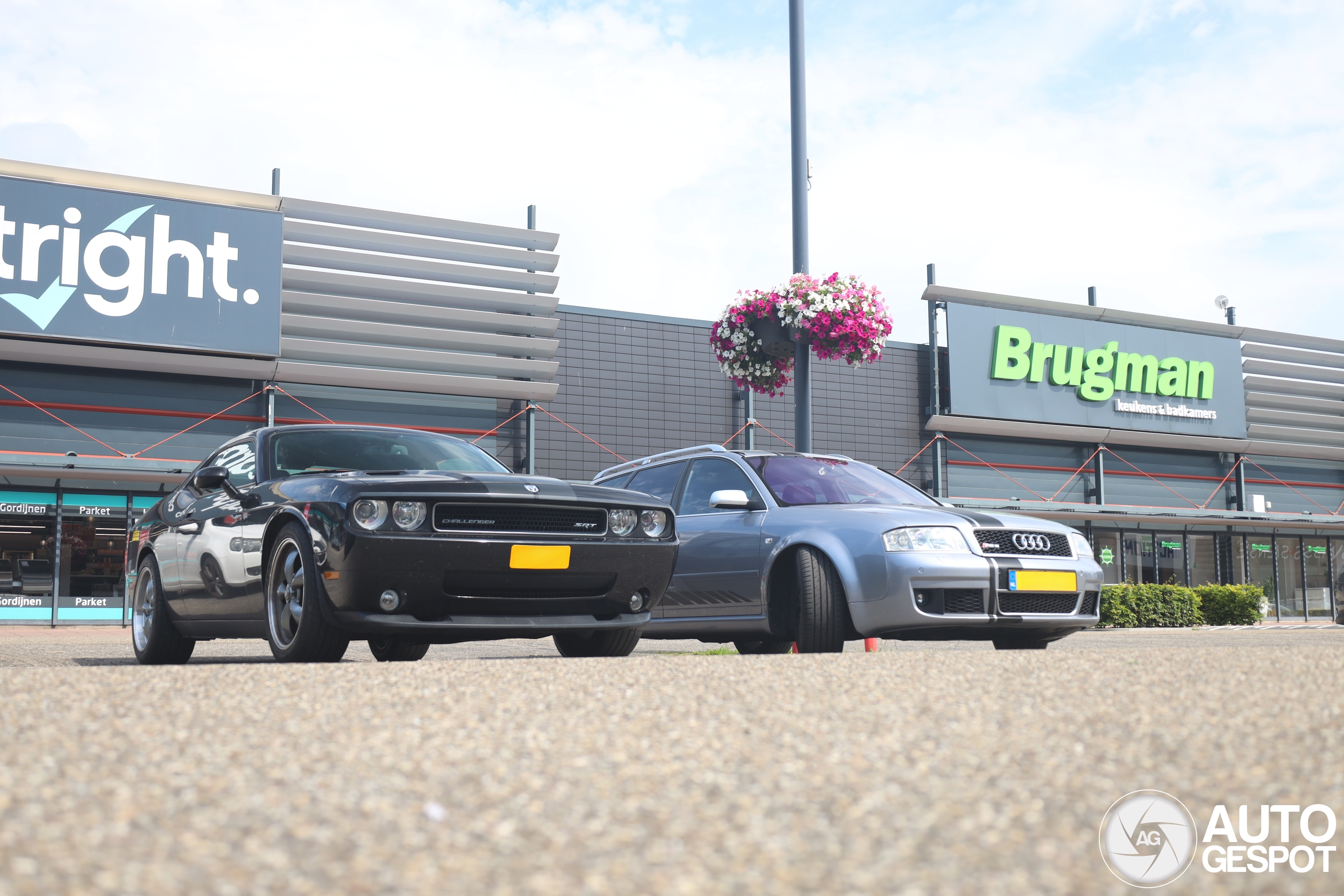 Dodge Challenger SRT-8