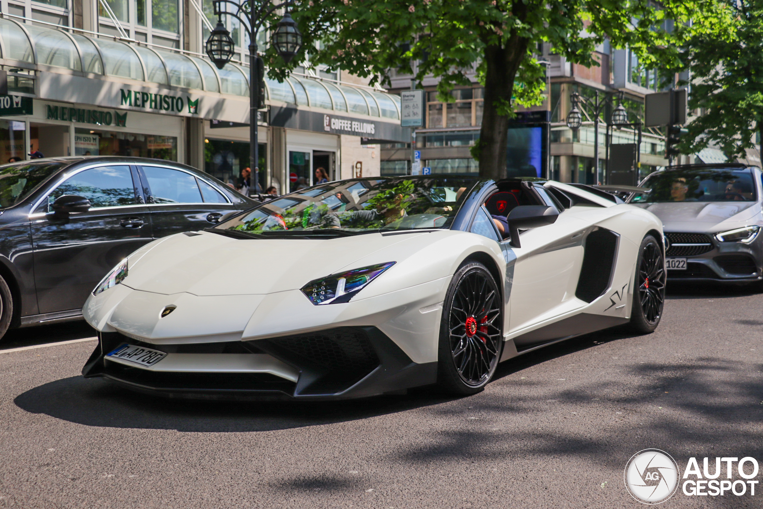 Lamborghini Aventador LP750-4 SuperVeloce Roadster