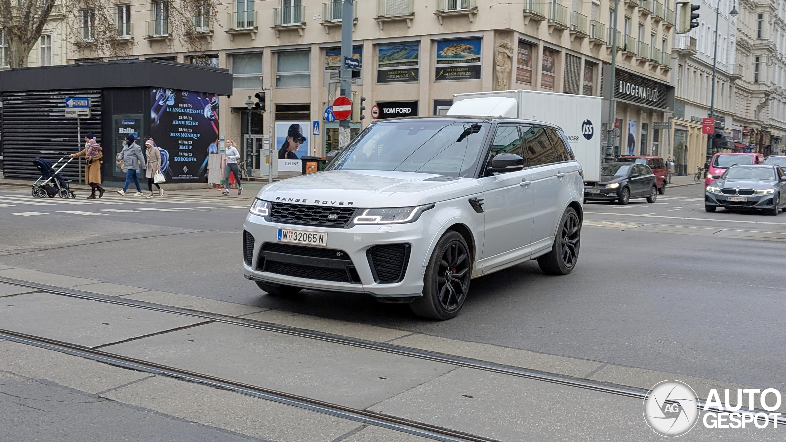Land Rover Range Rover Sport SVR 2018