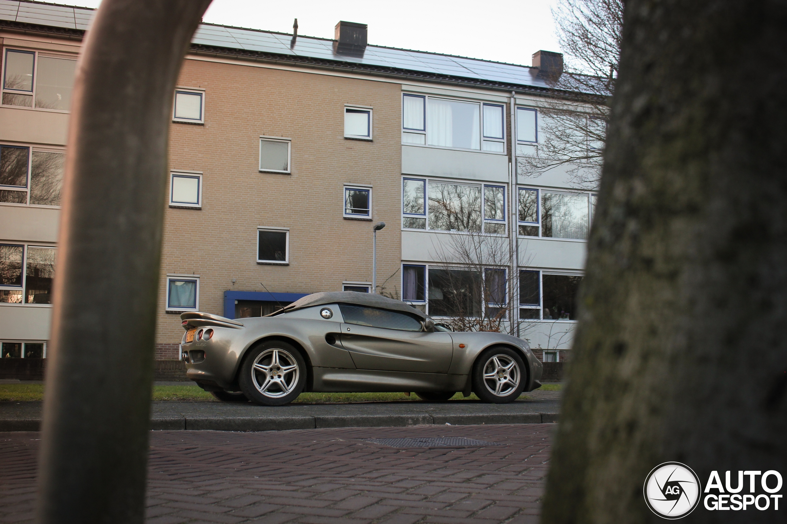 Lotus Elise S1