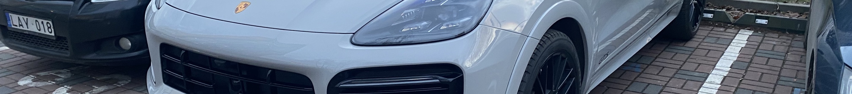Porsche 9YA Cayenne GTS MkI