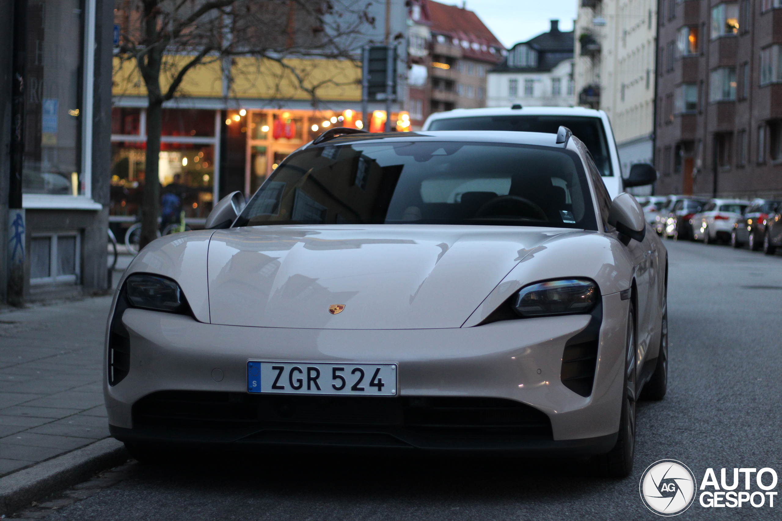Porsche Taycan GTS Sport Turismo