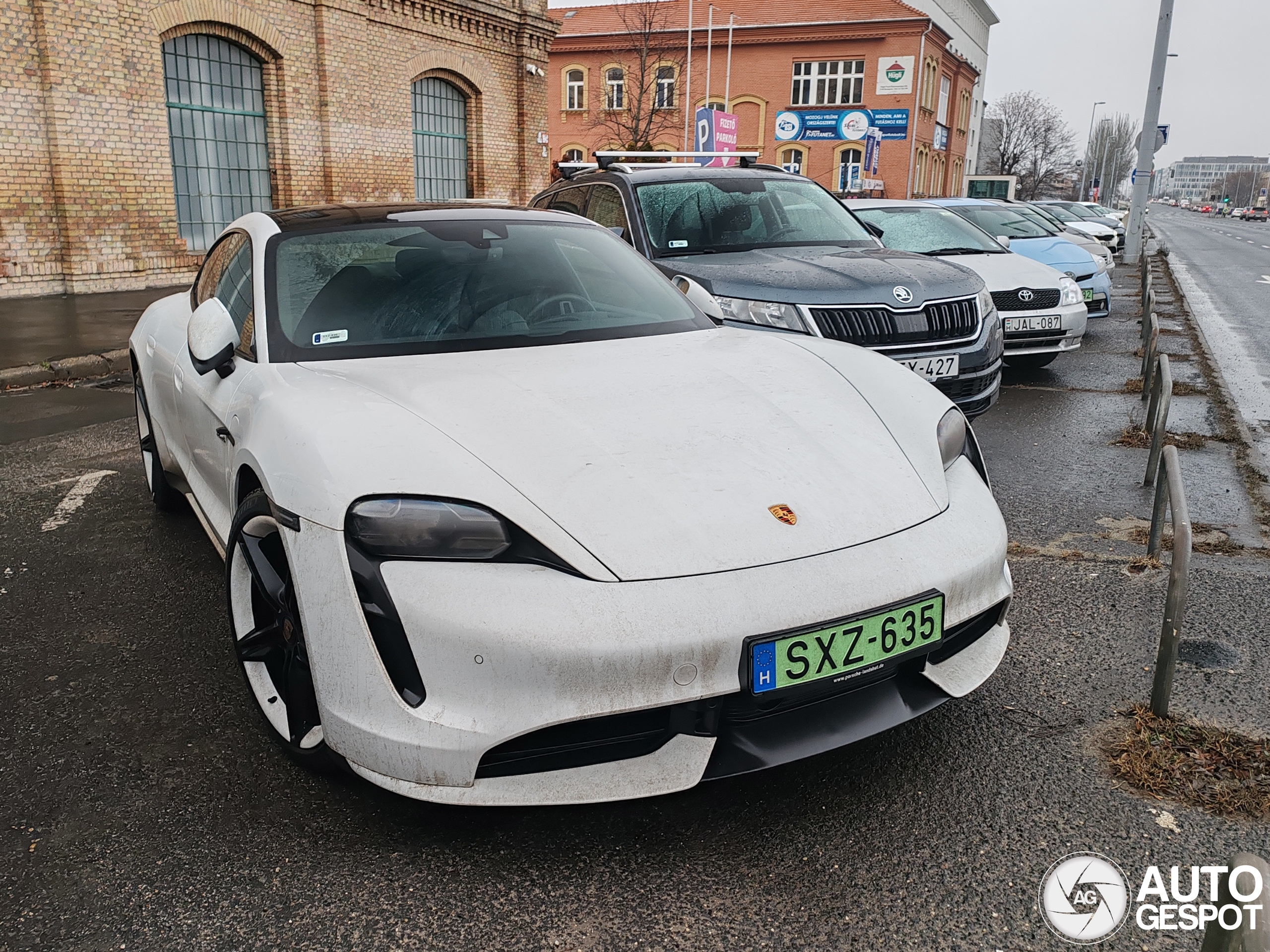 Porsche Taycan Turbo