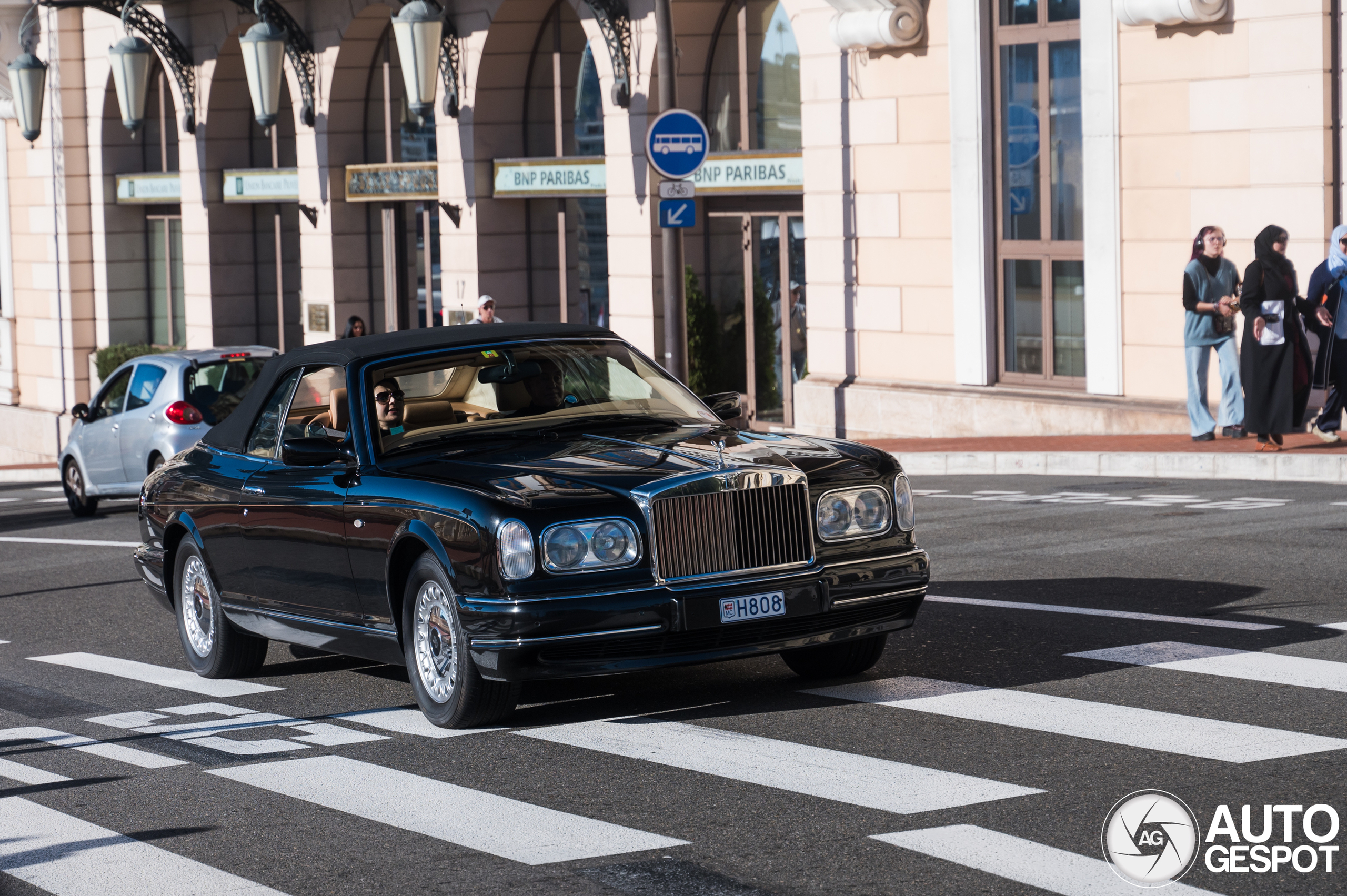 Rolls-Royce Corniche