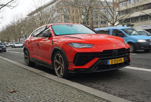 Lamborghini Urus Performante