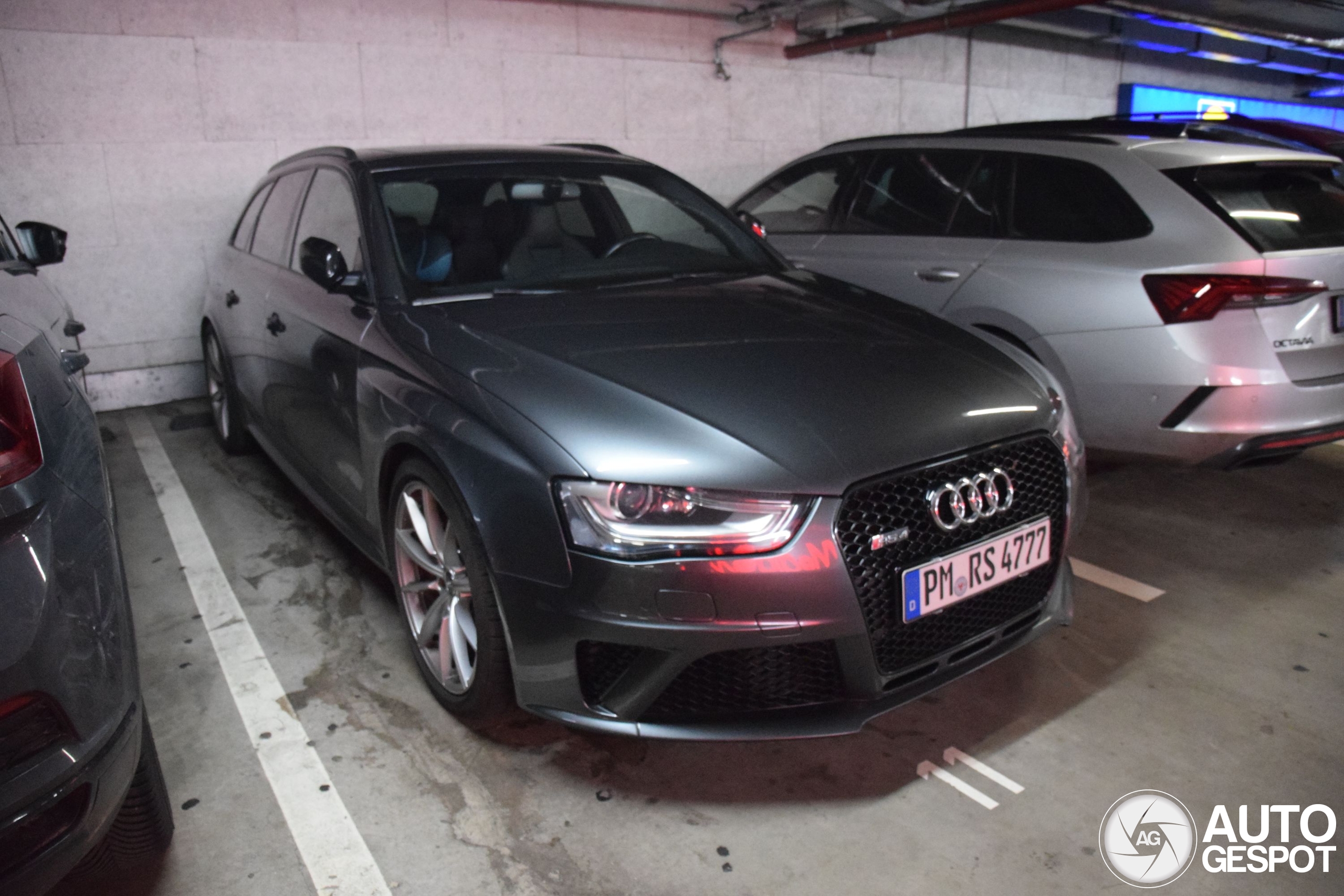Audi RS4 Avant B8
