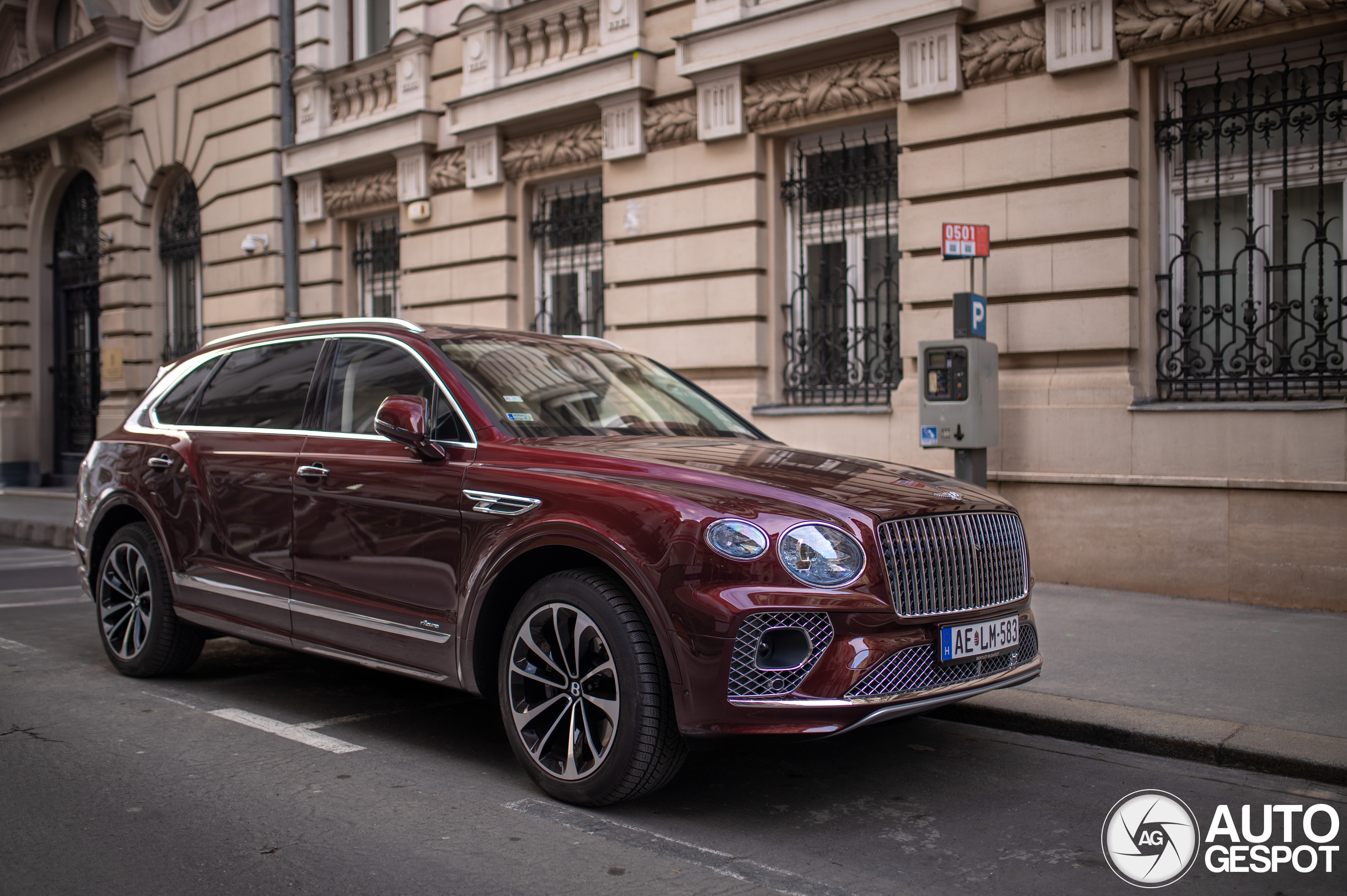 Bentley Bentayga Azure EWB First Edition
