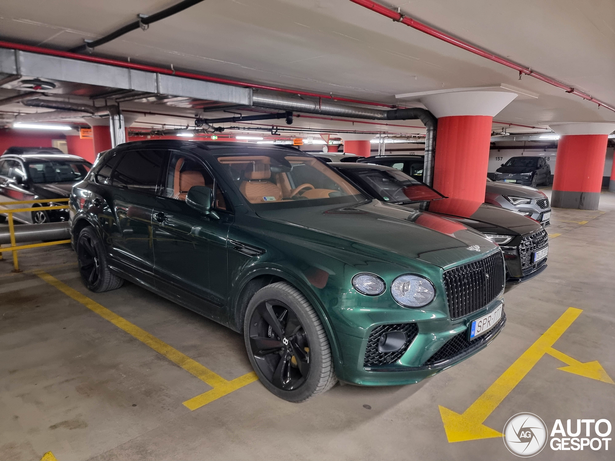 Bentley Bentayga Azure EWB First Edition
