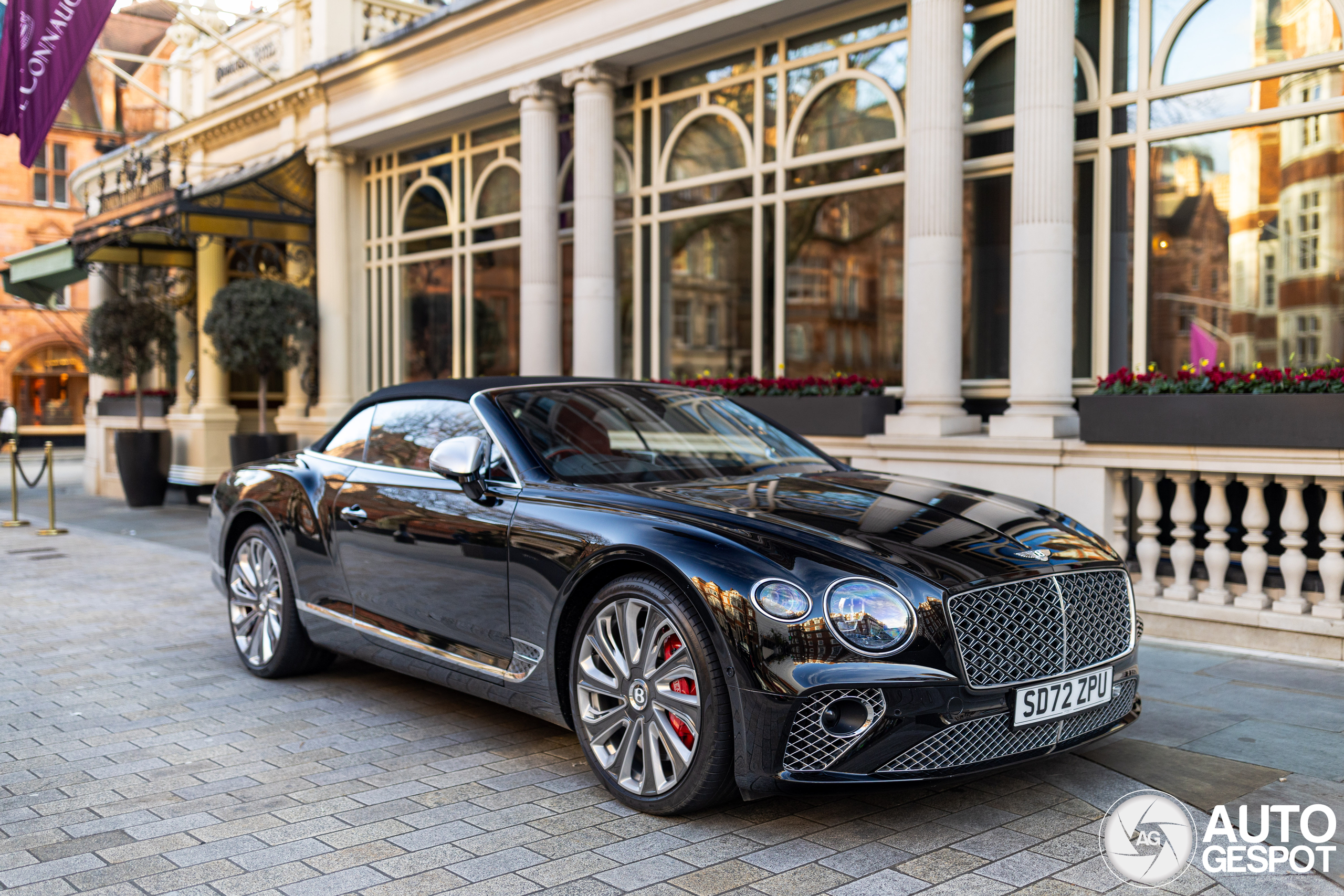 Bentley Continental GTC V8 2020 Mulliner