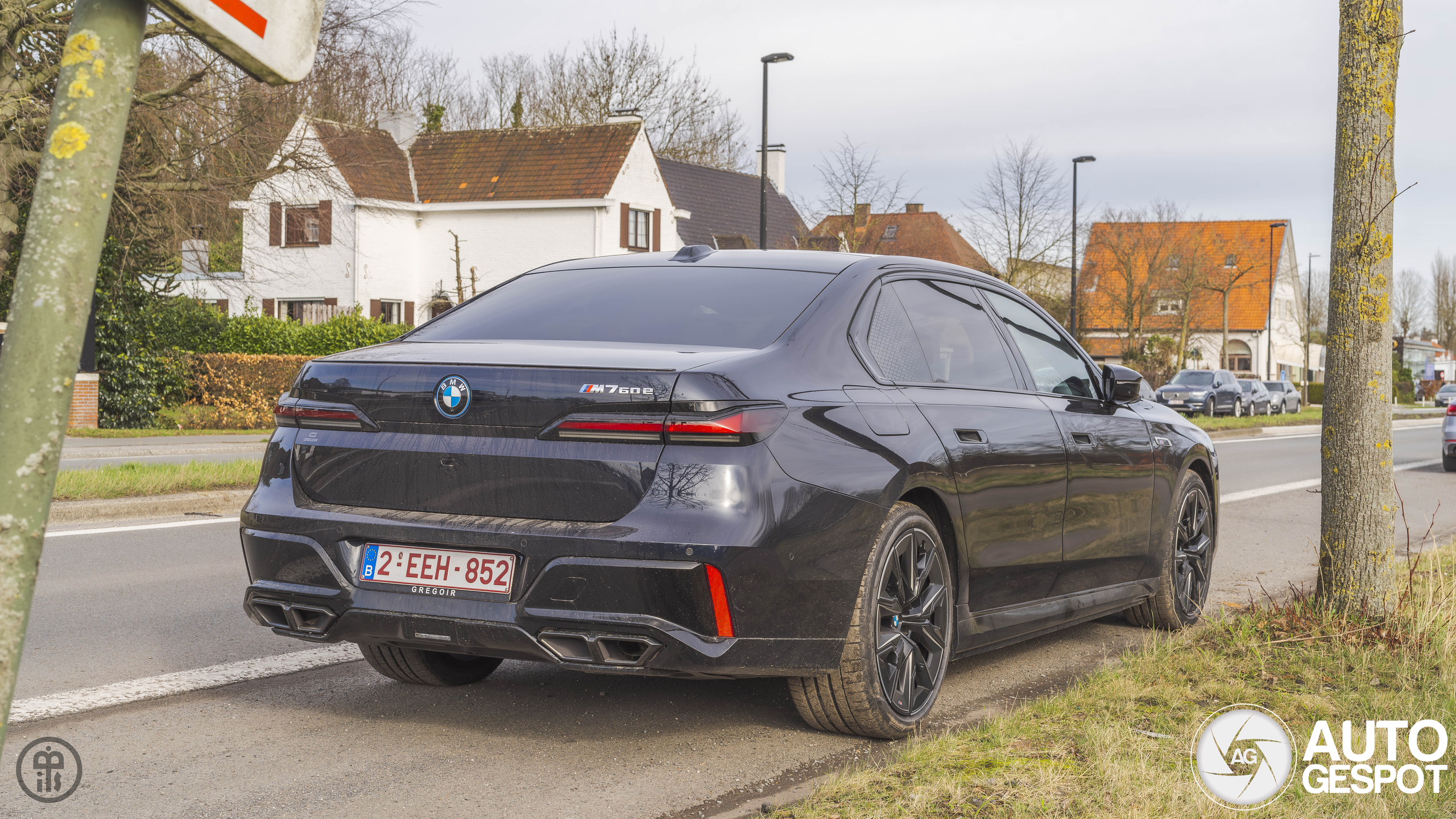 BMW M760e xDrive