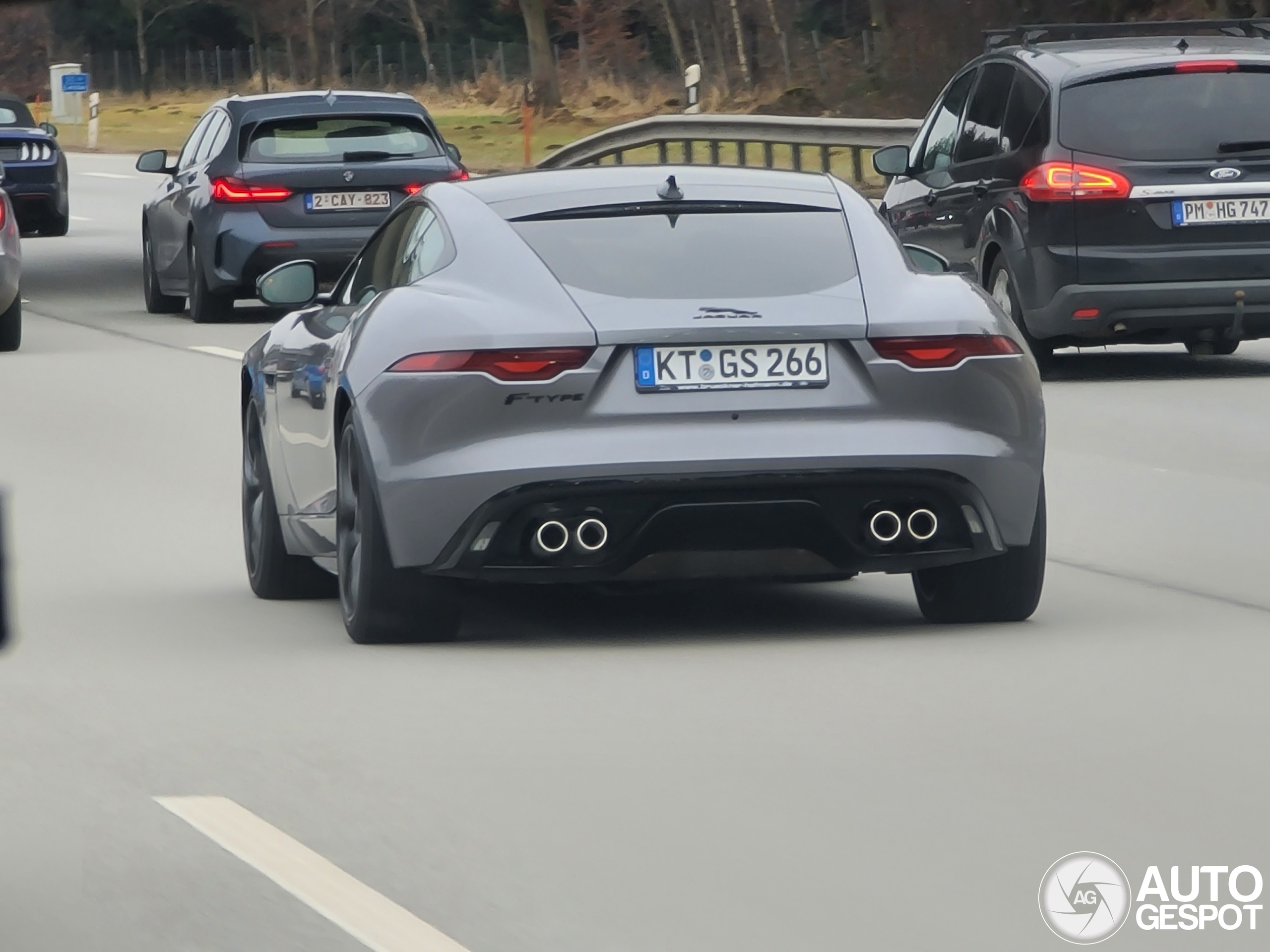 Jaguar F-TYPE P450 Coupé 2020