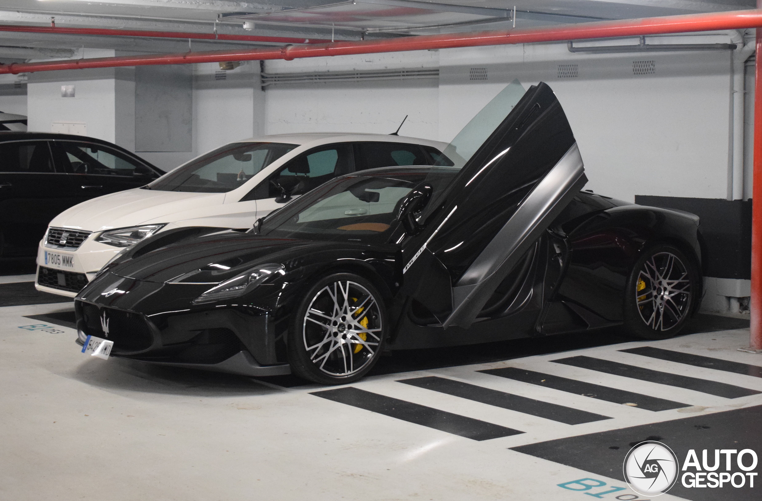 Maserati MC20